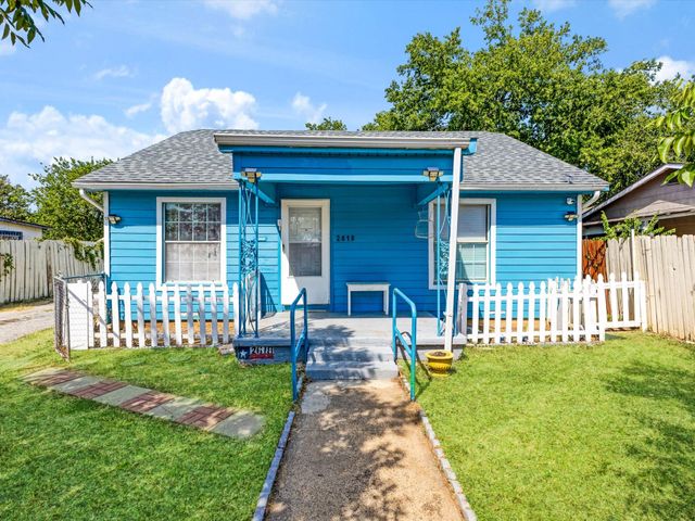 2618 NW 23rd Street, Fort Worth, TX 76106