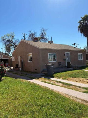 4720 E Tulare Street, Fresno, CA 93702
