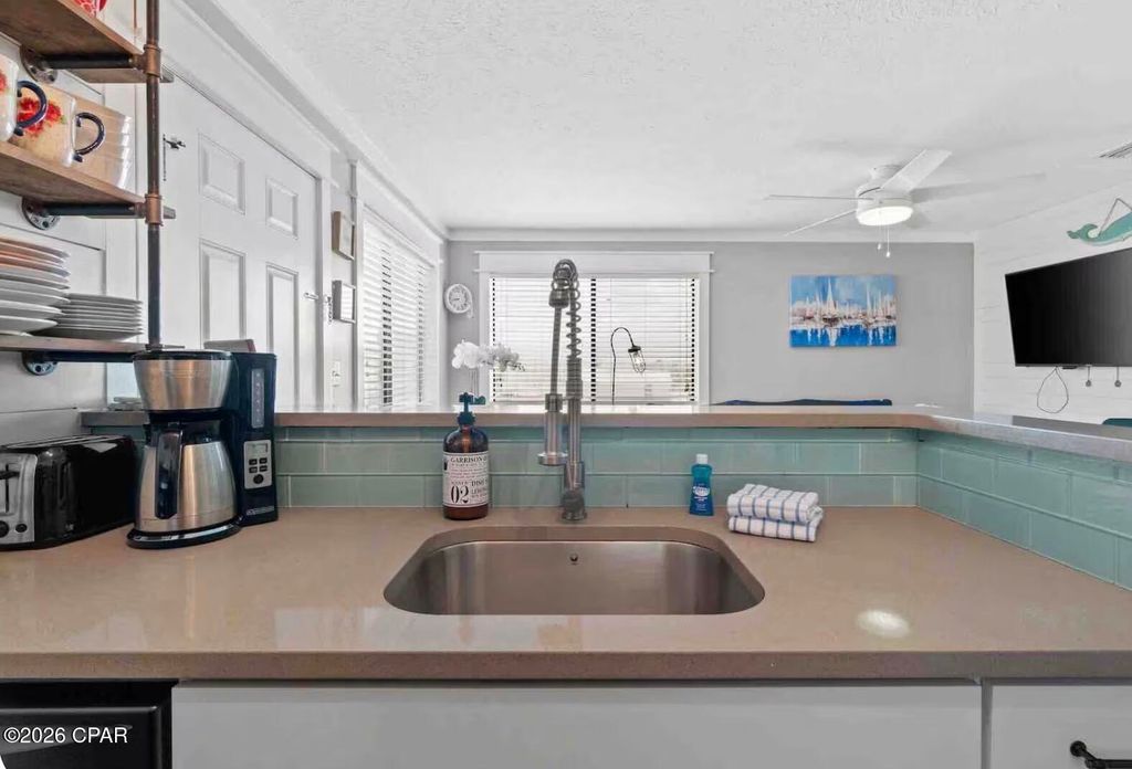 Image 6 of property listing at 17214 Front Beach Road 1, Panama City Beach, FL 32413