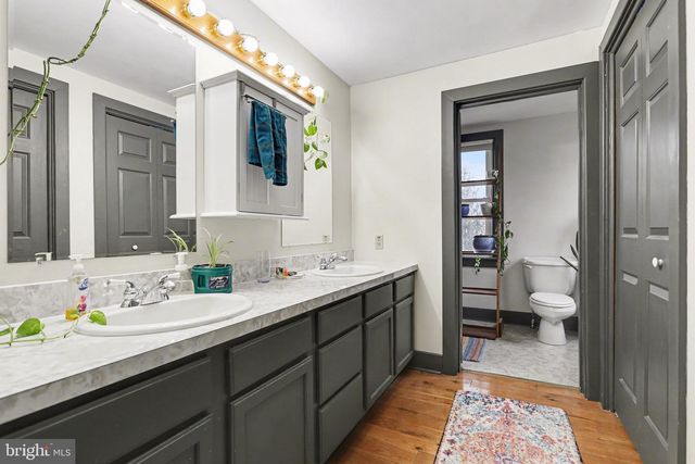 1068 GRANDVIEW RD, Hanover, PA 17331