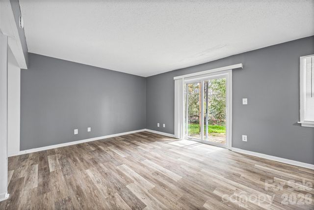 9119 Spyglass Place 9119D, Charlotte, NC 28214