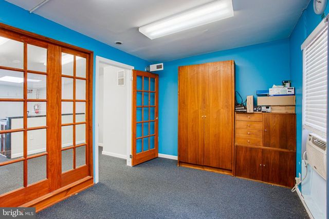 733 N 24TH, Philadelphia, PA 19130