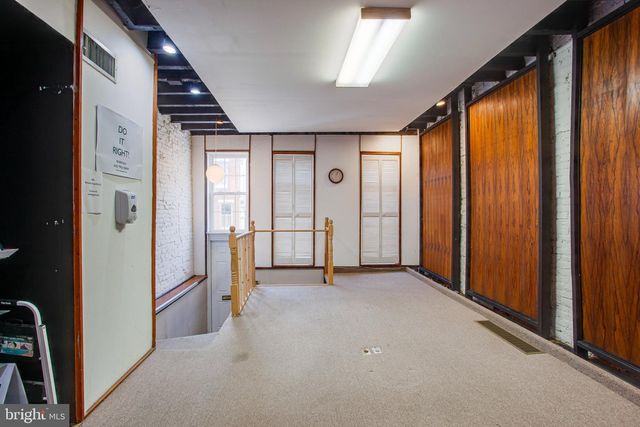 733 N 24TH, Philadelphia, PA 19130