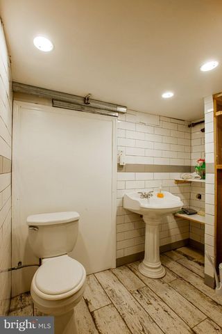 733 N 24TH, Philadelphia, PA 19130