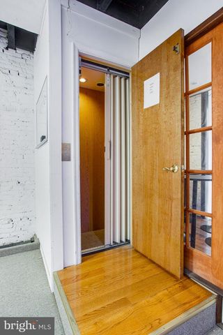 733 N 24TH, Philadelphia, PA 19130