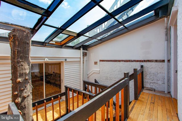 733 N 24TH, Philadelphia, PA 19130