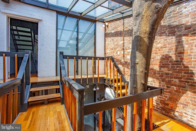 733 N 24TH, Philadelphia, PA 19130