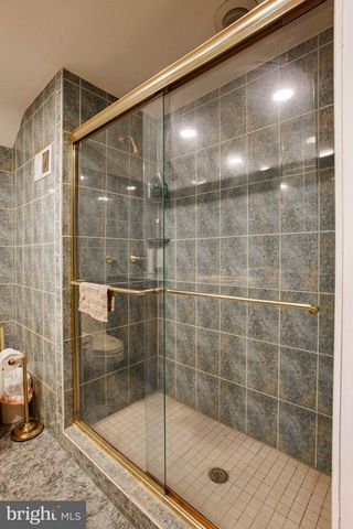 733 N 24TH, Philadelphia, PA 19130
