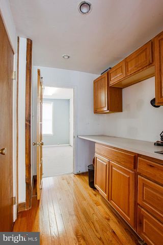 733 N 24TH, Philadelphia, PA 19130