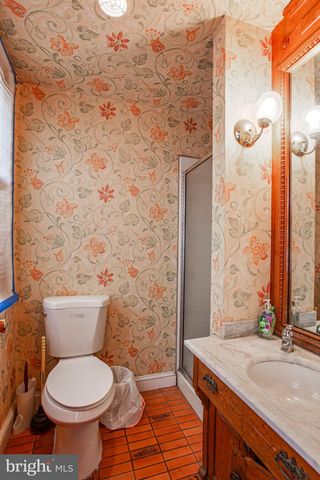 733 N 24TH, Philadelphia, PA 19130