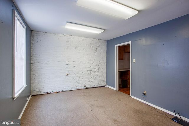 733 N 24TH, Philadelphia, PA 19130