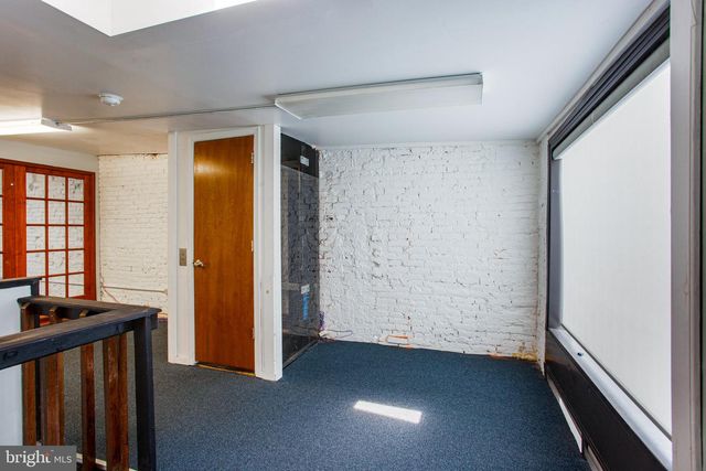 733 N 24TH, Philadelphia, PA 19130