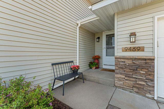 9469 242nd Lane NE, Stacy, MN 55079
