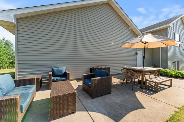 9469 242nd Lane NE, Stacy, MN 55079