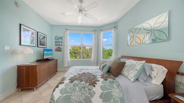 409 NORTH POINT ROAD 401, Osprey, FL 34229
