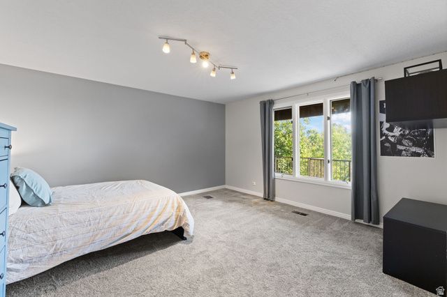 1683 WHISPERING OAKS DR, Ogden, UT 84403