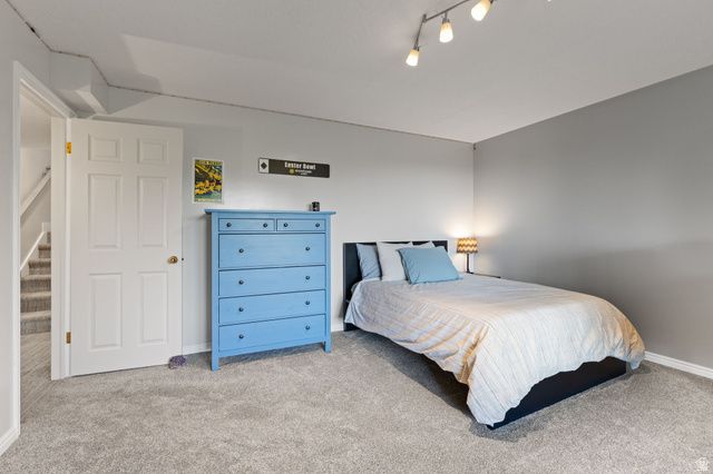 1683 WHISPERING OAKS DR, Ogden, UT 84403