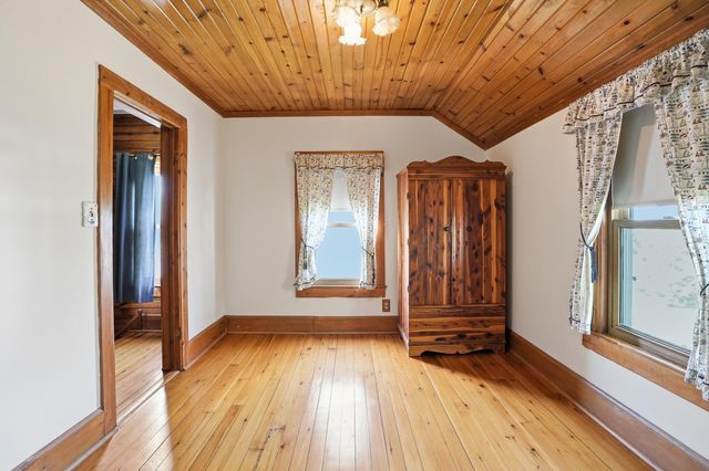 10351 Joliet Street, St. John, IN 46373