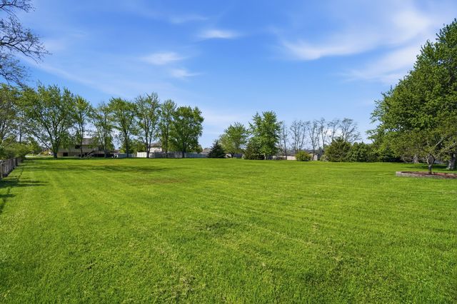 10351 Joliet Street, St. John, IN 46373