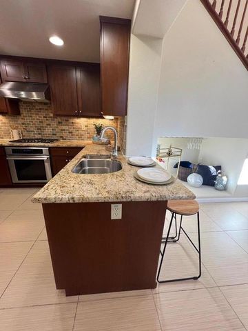 554 Dovecote Lane 2, Livermore, CA 94551