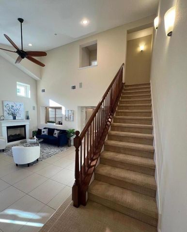 554 Dovecote Lane 2, Livermore, CA 94551