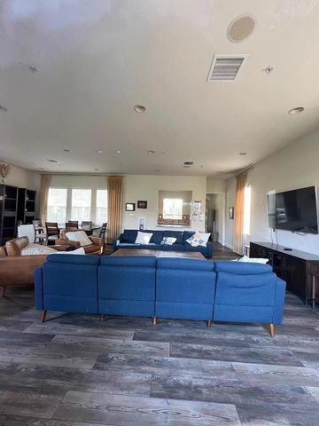 554 Dovecote Lane 2, Livermore, CA 94551