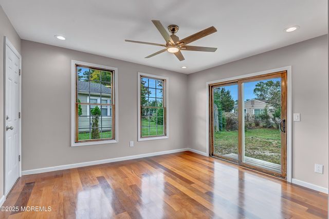 44 Chancellor Court, Toms River, NJ 08757