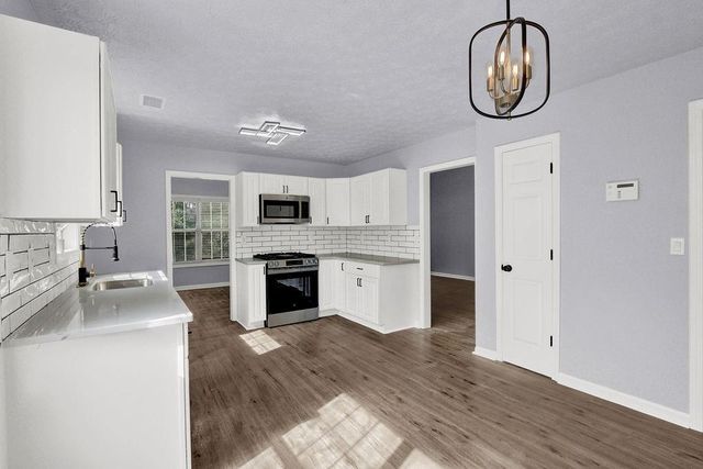 3095 Dunlin Lake Way, Lawrenceville, GA 30044