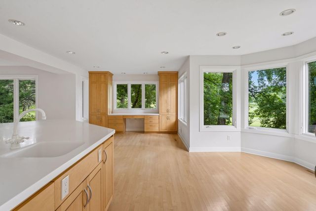 4602 Merilane Avenue, Edina, MN 55436
