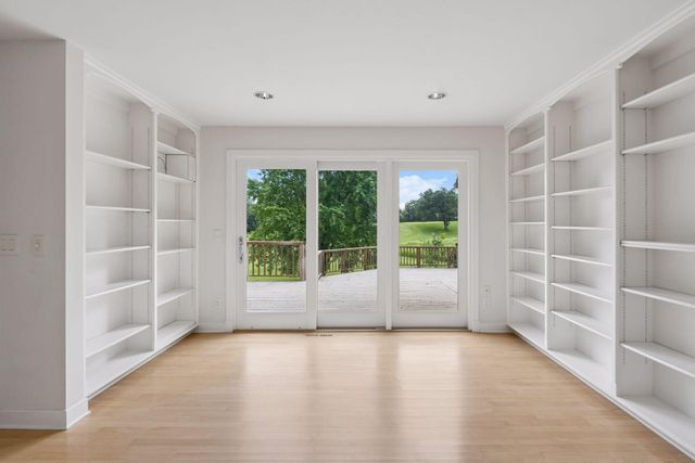 4602 Merilane Avenue, Edina, MN 55436