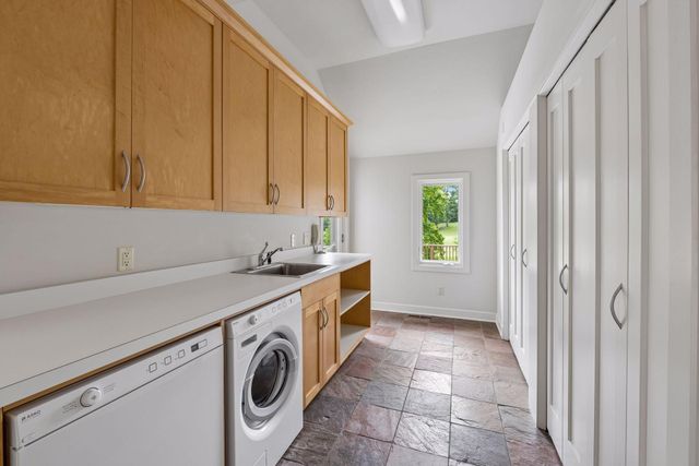 4602 Merilane Avenue, Edina, MN 55436