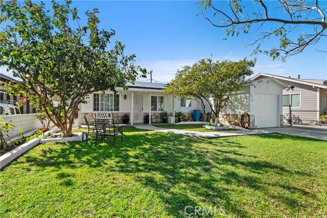 1910 S Van Ness Ave, Santa Ana, CA 92707