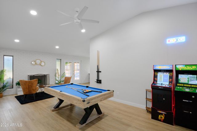 2331 E SUNNYSIDE Drive, Phoenix, AZ 85028