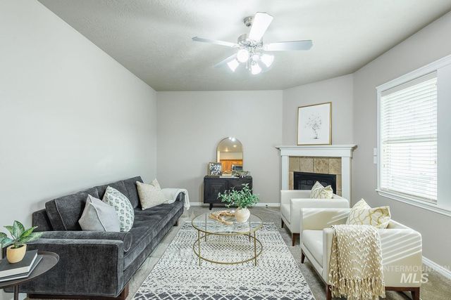 3406 S Ascaino, Meridian, ID 83642