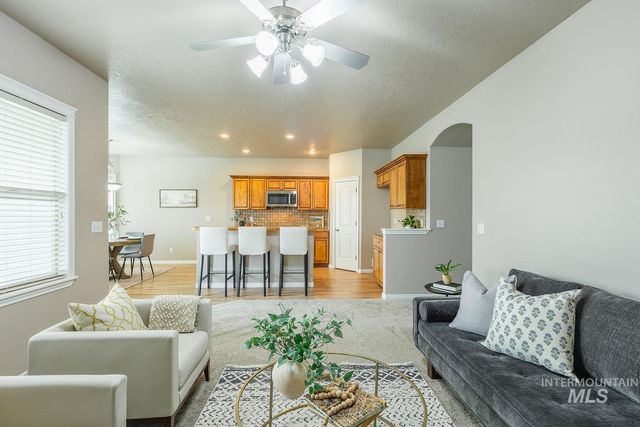 3406 S Ascaino, Meridian, ID 83642