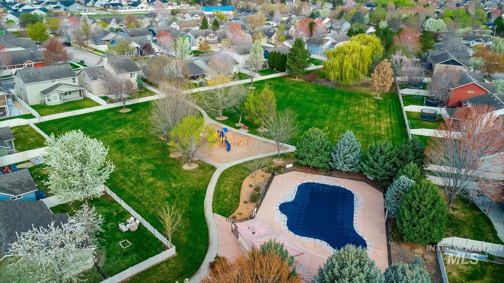 3406 S Ascaino, Meridian, ID 83642