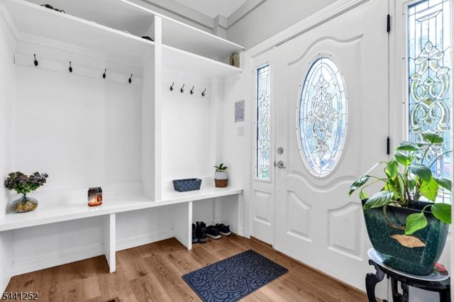 510 Burnham Rd, Elizabeth City, NJ 07202