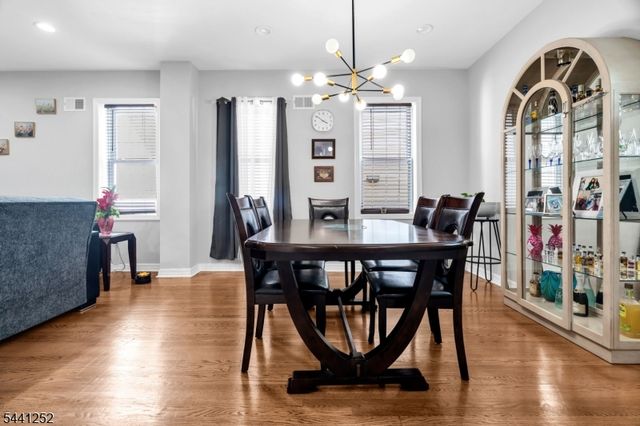 510 Burnham Rd, Elizabeth City, NJ 07202
