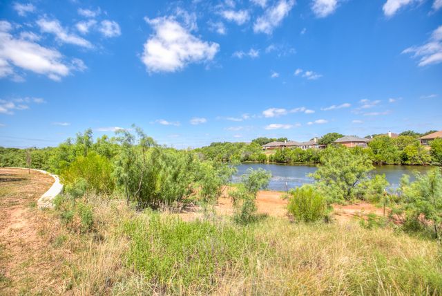 4309 Brook Hollow Lane, San Angelo, TX 76904