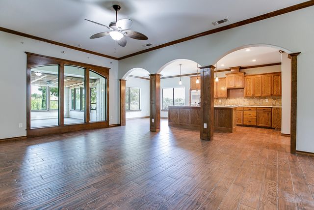 4309 Brook Hollow Lane, San Angelo, TX 76904