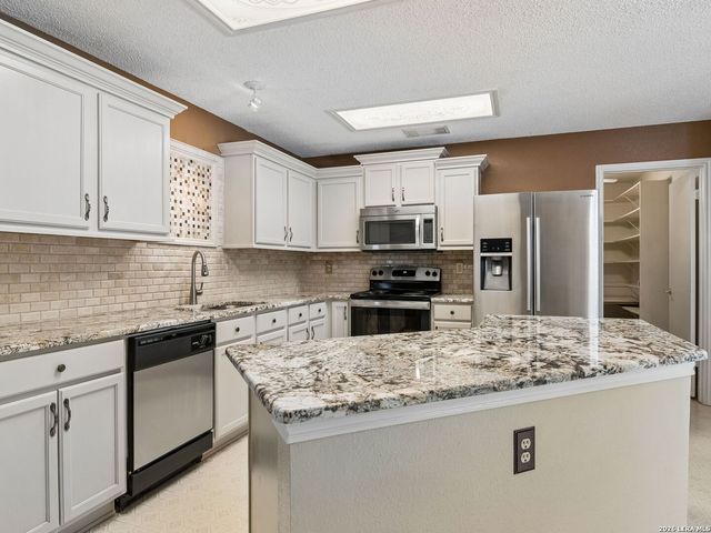 2138 Encanto Ridge, San Antonio, TX 78230
