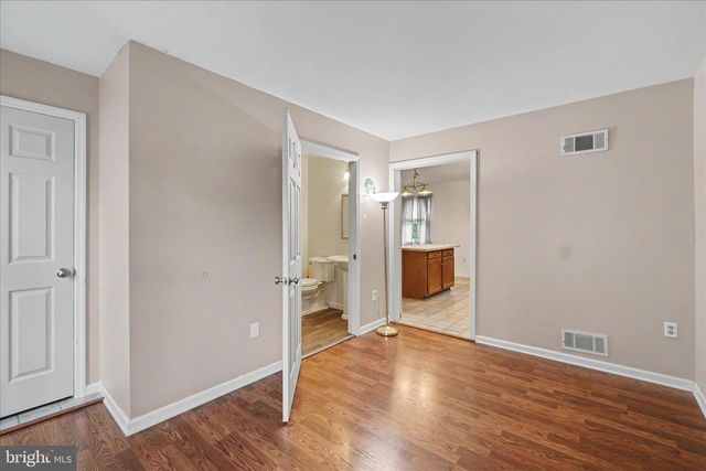 37 STEEPLE AVE, Red Lion, PA 17356