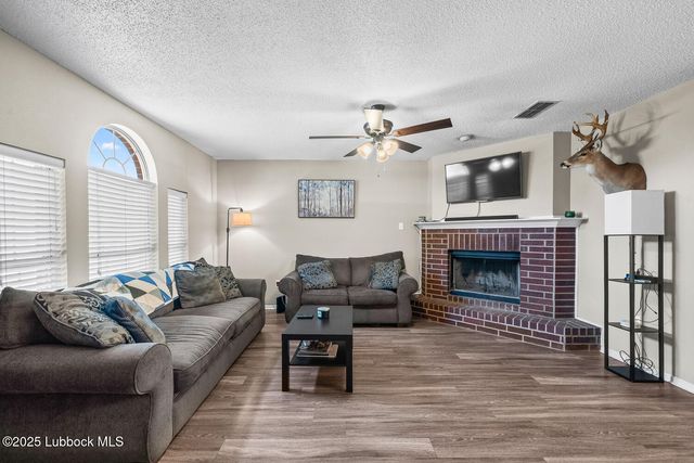 5855 6th Street, Lubbock, TX 79416