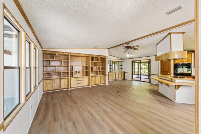 1004 ANN AVENUE, Lady Lake, FL 32159