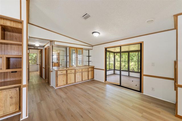 1004 ANN AVENUE, Lady Lake, FL 32159
