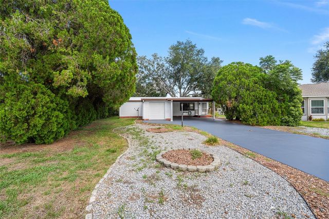1004 ANN AVENUE, Lady Lake, FL 32159