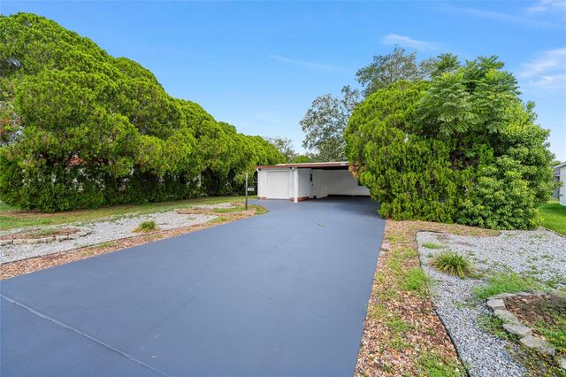 1004 ANN AVENUE, Lady Lake, FL 32159