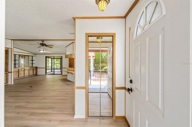 1004 ANN AVENUE, Lady Lake, FL 32159