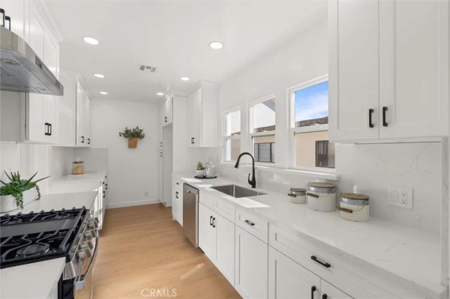 1212 S Weymouth, San Pedro, CA 90732