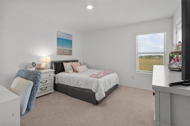 7207 Hillside Avenue, Mont Belvieu, TX 77523